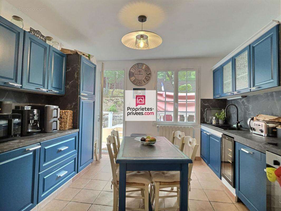 Maison à TRANS-EN-PROVENCE