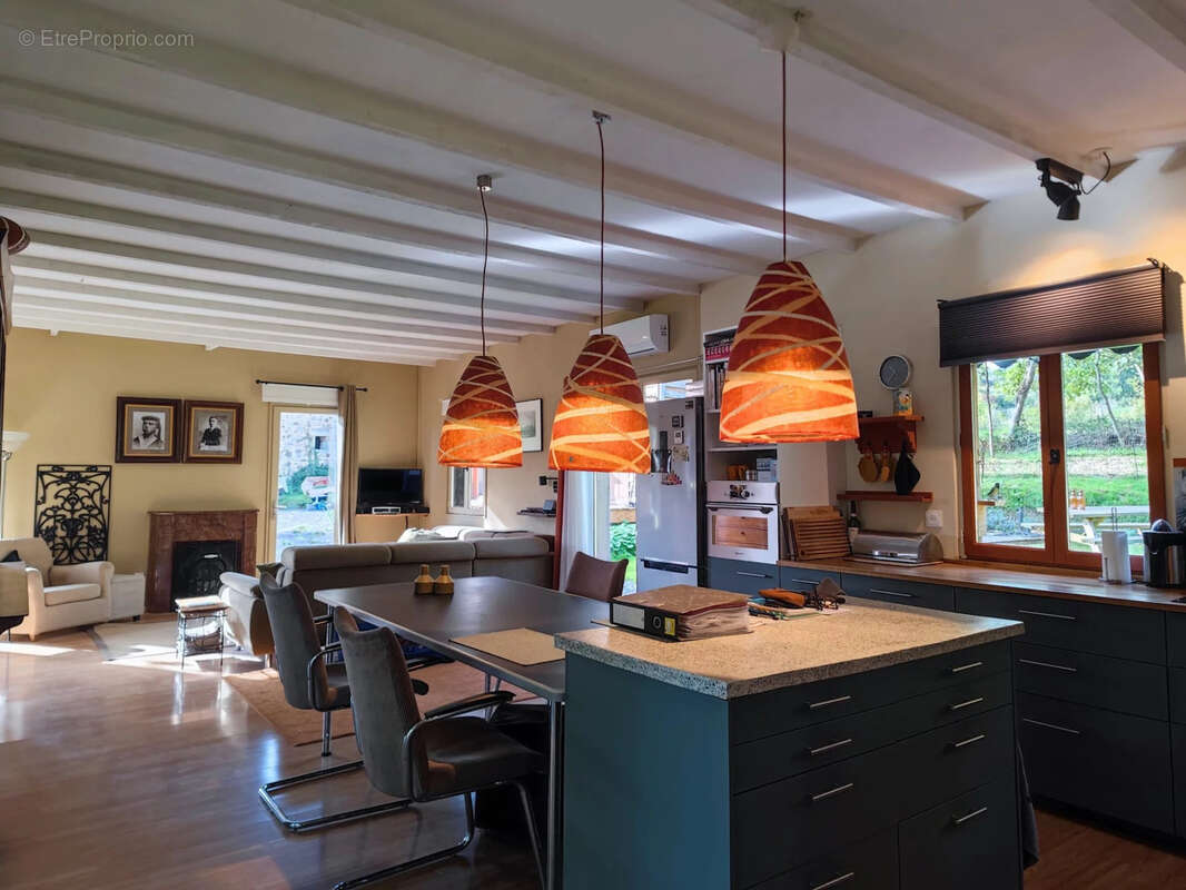 Maison à VILLAPOURCON