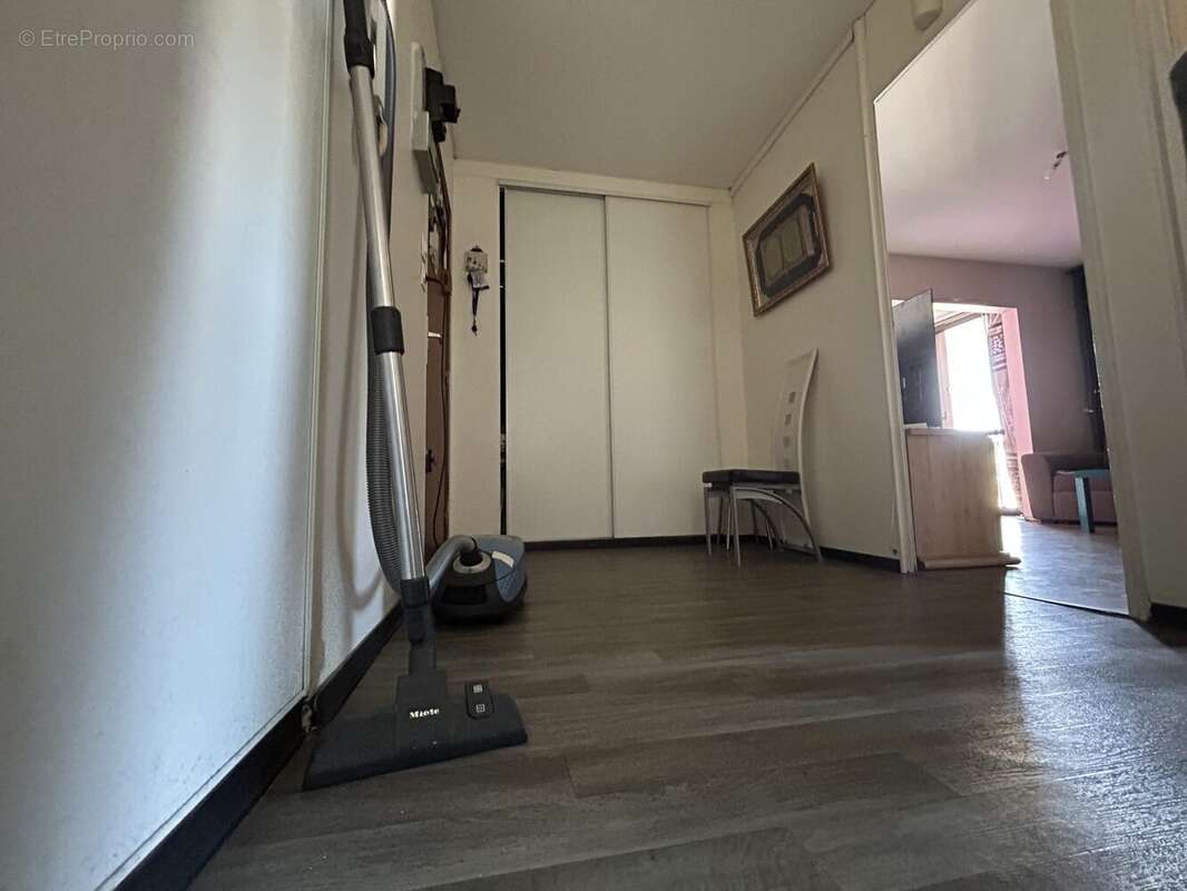 Appartement à VAULX-EN-VELIN