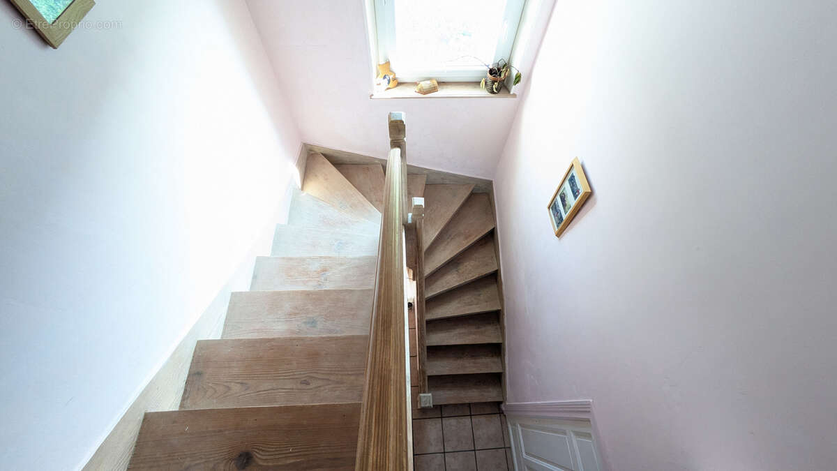 Maison à CHATELGUYON