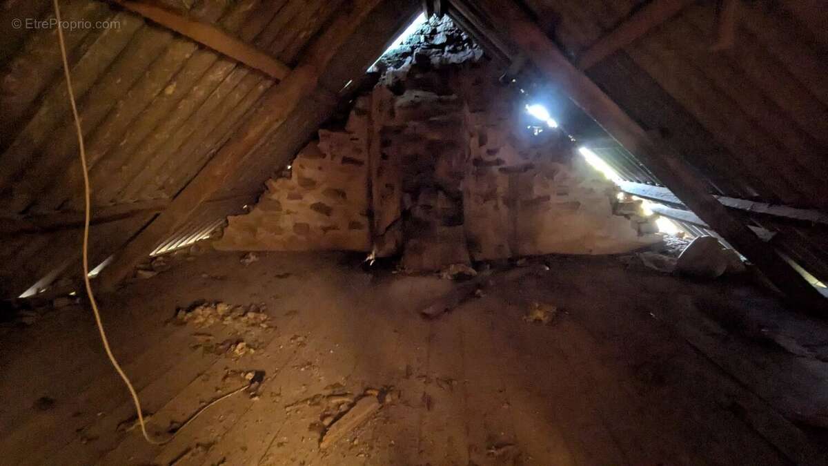 Maison à PLONEVEZ-PORZAY