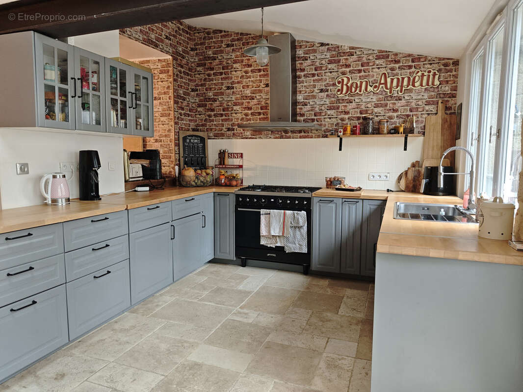 Maison à CHATEAUNEUF-SUR-CHARENTE