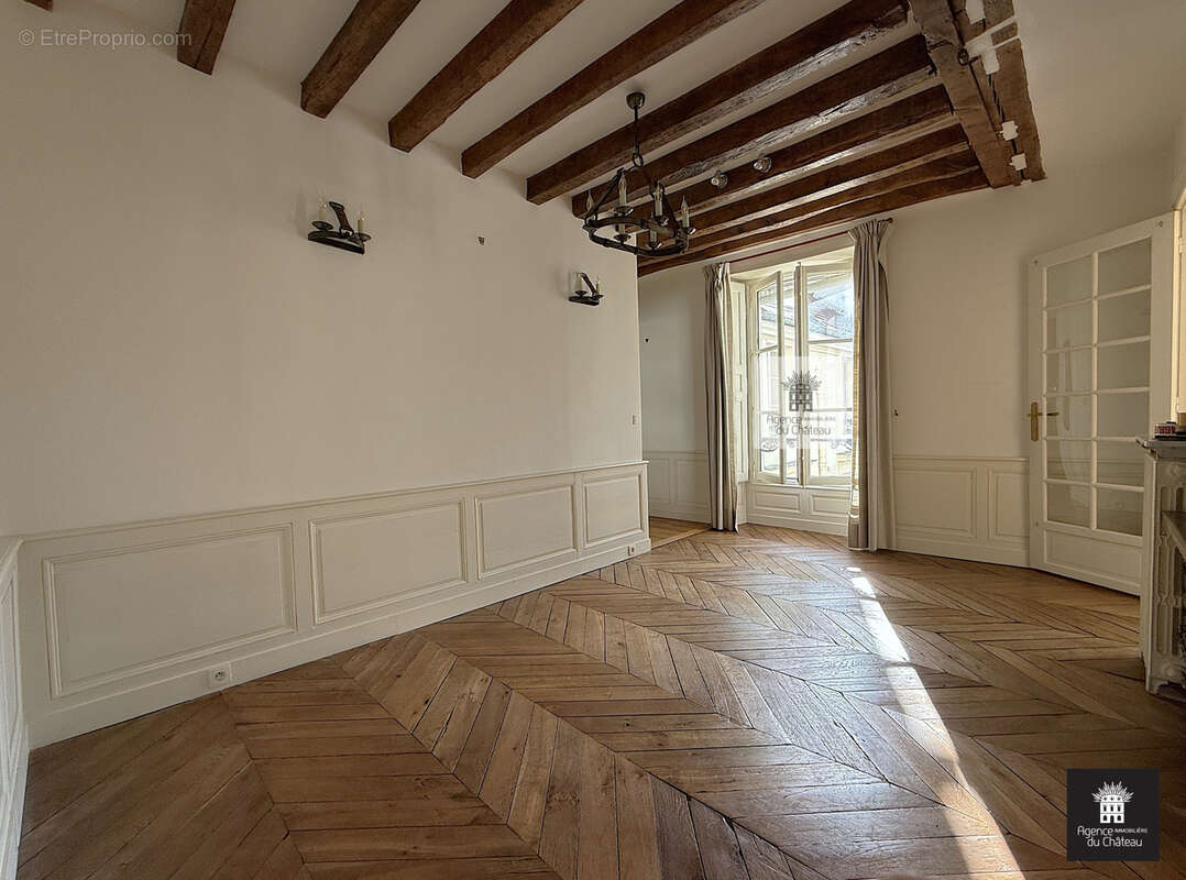 Appartement à VERSAILLES