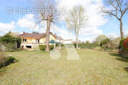 Maison à AVILLY-SAINT-LEONARD