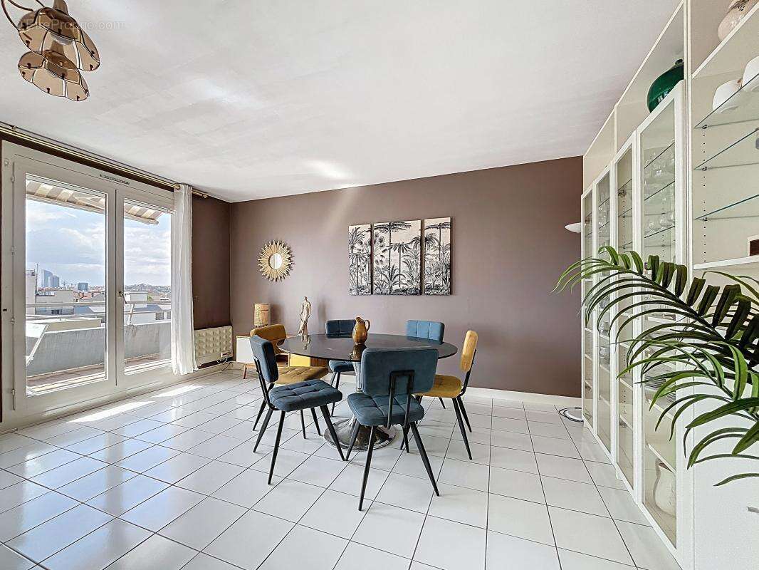Appartement à VILLEURBANNE