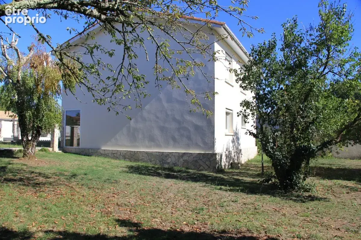 Saint-Germain-de-Lusignan — Maison de 97 m², 3 chambres et jardin, proche Jonzac - photo 20