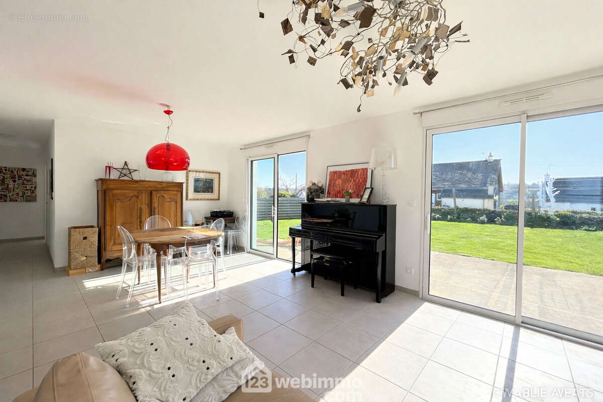 Maison 90 m² à Tredrez-Locquemeau  - photo 5