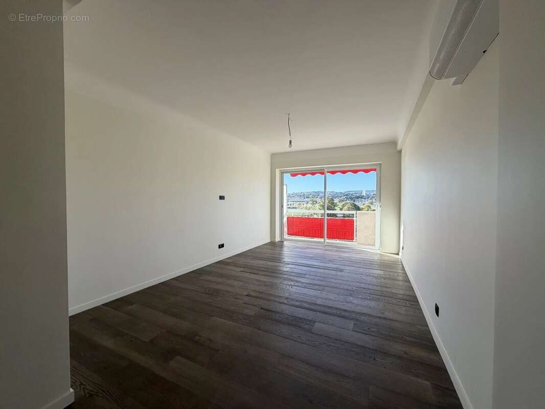 Appartement à CAGNES-SUR-MER