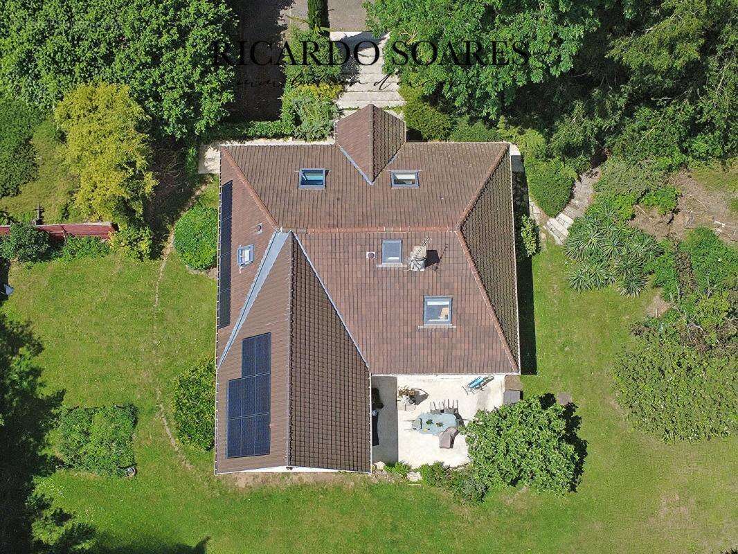 Maison à ANGICOURT