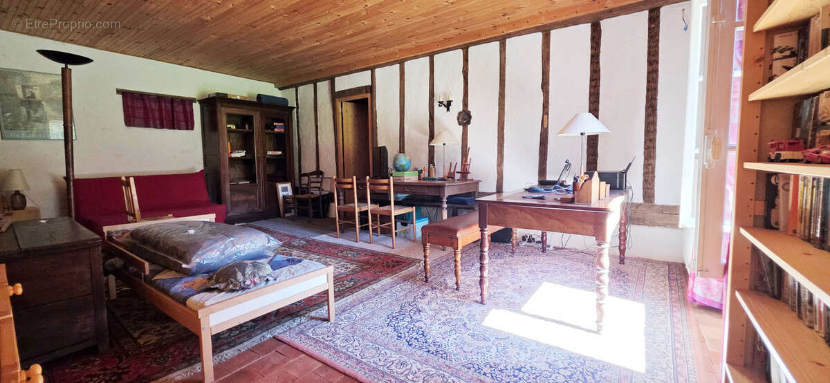 Maison à BEAUMONT-DU-GATINAIS