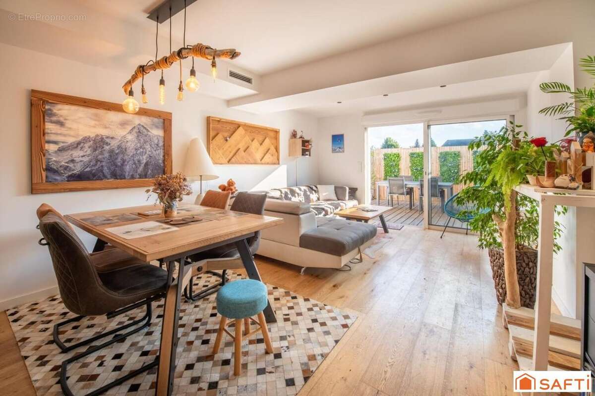 Appartement 78 m² à Lons  - photo 5