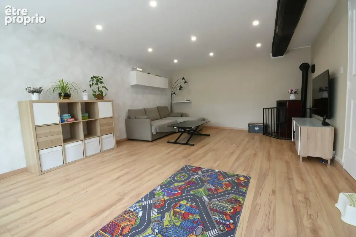 Maison en pierre rénovée – 134 m² – 3 chambres – Terrain de 1 100 m² - photo 5