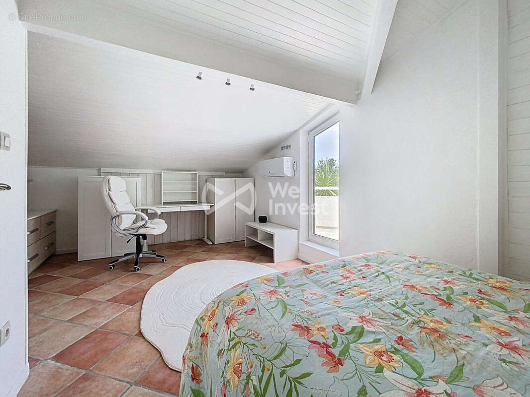 Maison à SAINT-JEAN-DE-VEDAS