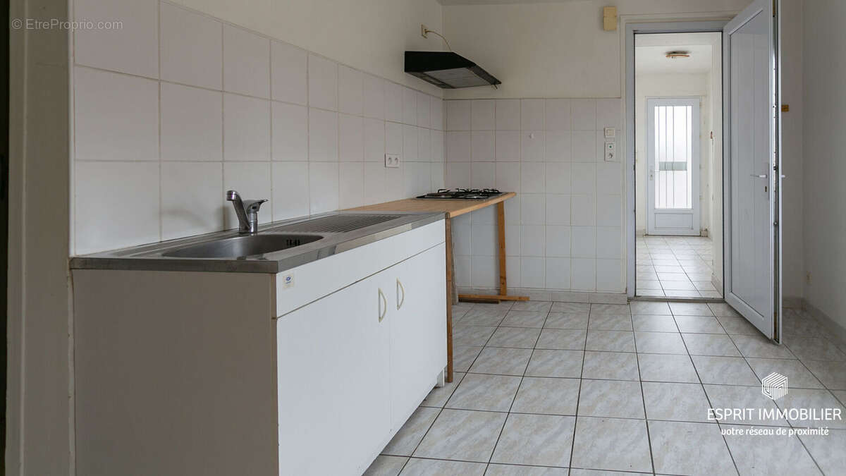 Riec-sur-Belon - Immeuble de rapport, 2 appartements - photo 4