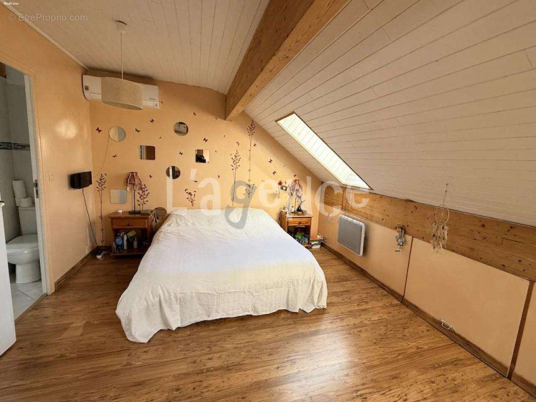 Maison à CLAYE-SOUILLY