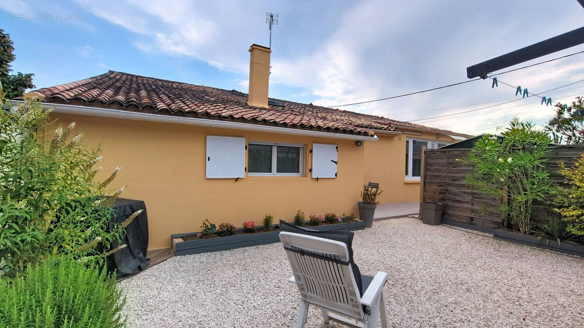 Maison à SAINT-ANDRE-DE-CUBZAC