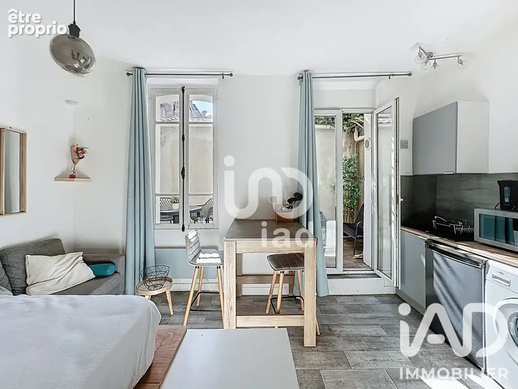 Photo 1 - Appartement à MARSEILLE-6E