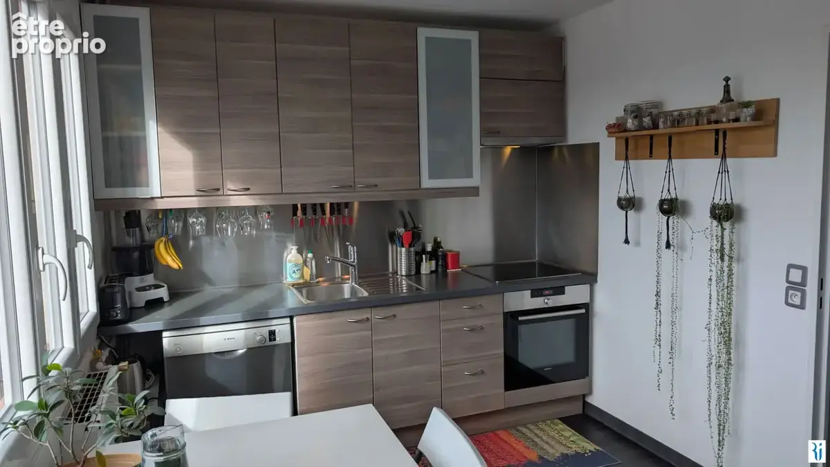 Appartement de 50 m² .Vue panoramique sur Rouen et la Seine . Idéal premier achat ou investissement - photo 3