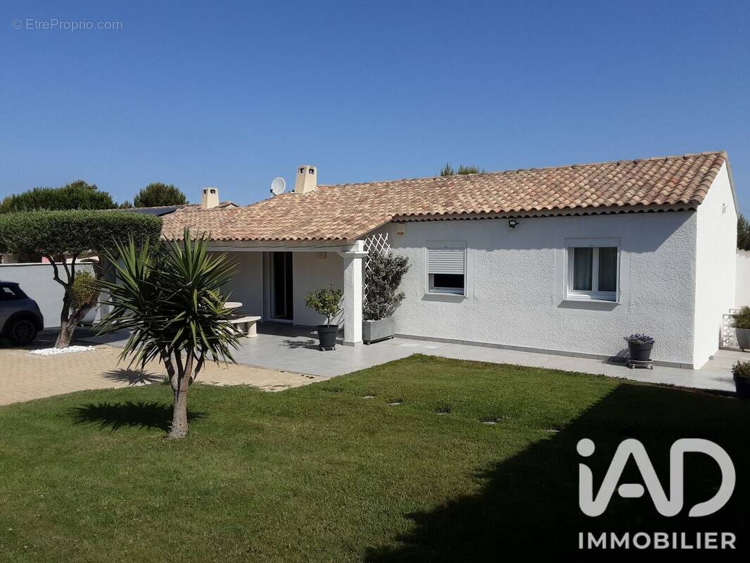 Photo 1 - Maison à ENSUES-LA-REDONNE