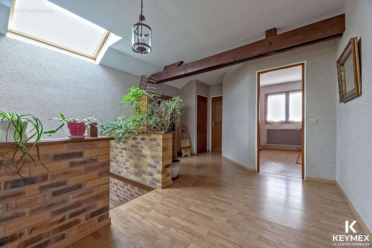 Maison à CHAMPAGNE-SUR-OISE