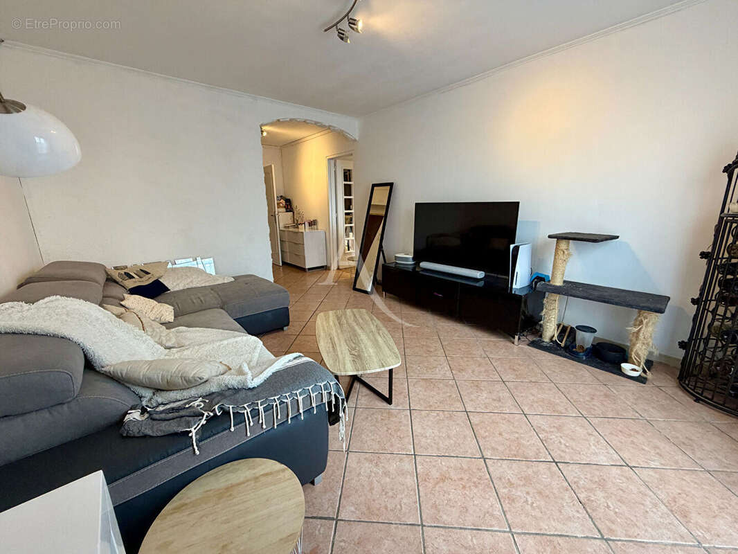 Brou-sur-Chantereine - Appartement 4 pièces lumineux - 3 chambres - 73m2 - photo 7