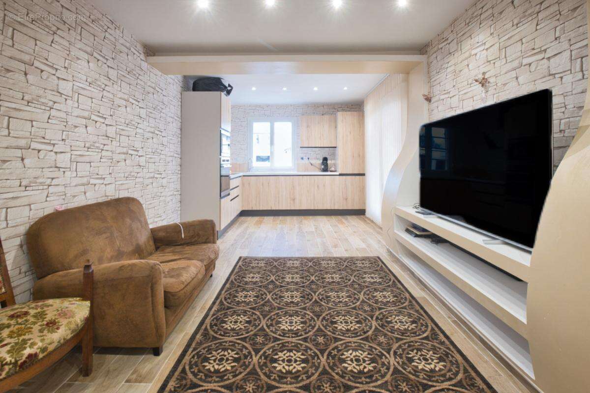 Maison à CHANCELADE