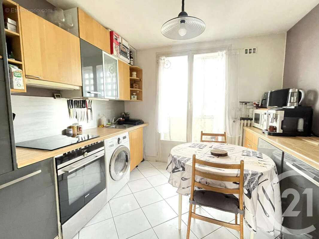 Appartement à VILLEURBANNE