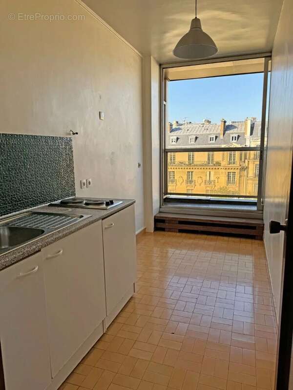 Studio Bld Flandrin - 31 m2 - Balcon - Vue dégagée - photo 6