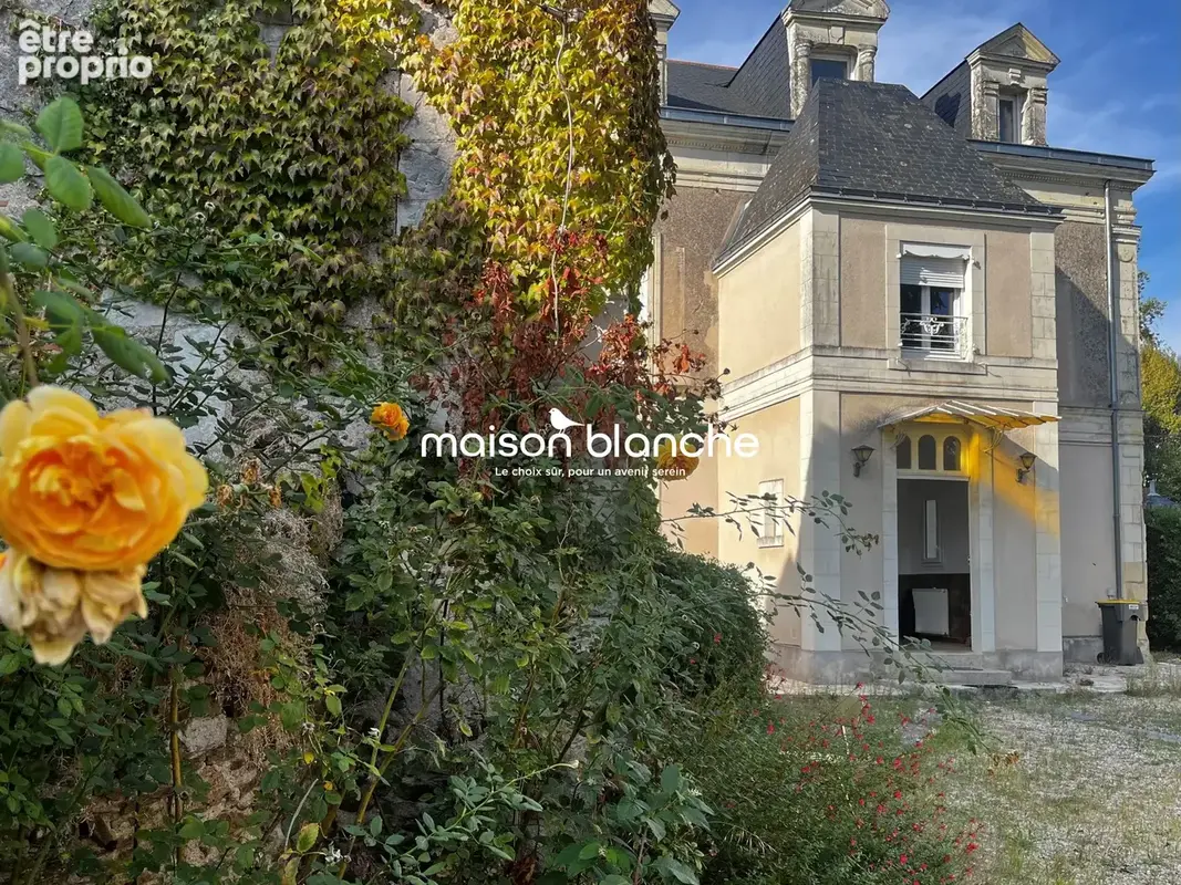 Maison 12 pièces 350 m² à vendre à Rochefort-Sur-Loire (49190) - photo 3