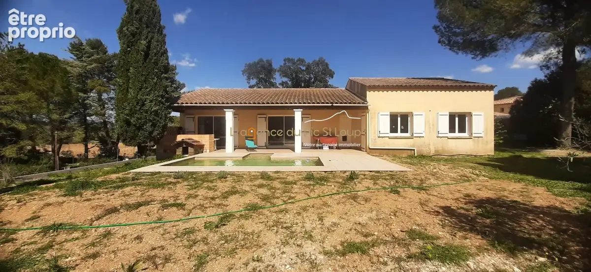 Maison à SAINT-HILAIRE-DE-BEAUVOIR