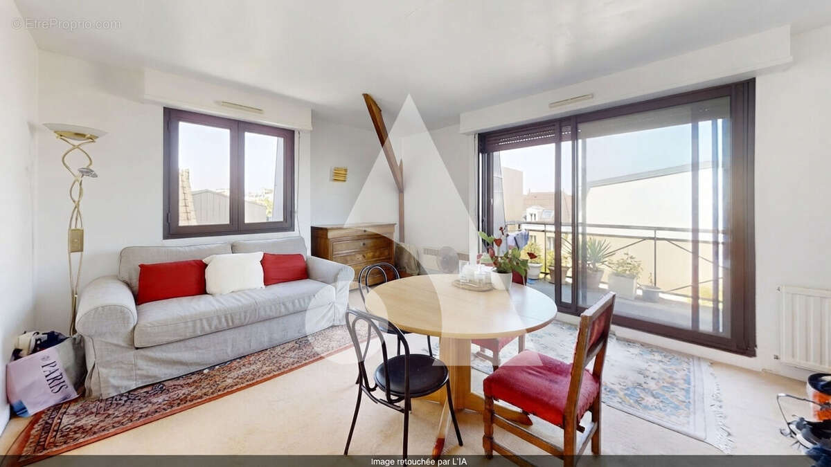 Appartement à LA GARENNE-COLOMBES