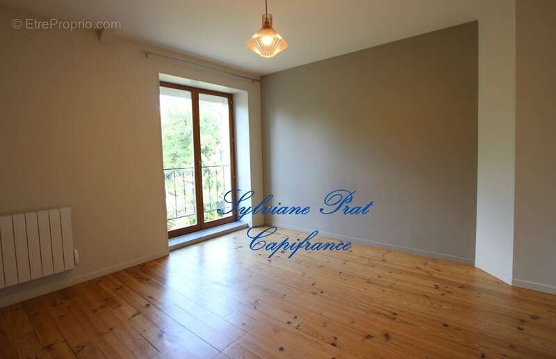 Maison de caractère 5 pièces de 126 m² avec garage sur terrain de 1000 m² ARROS DE NAY (64) - photo 19