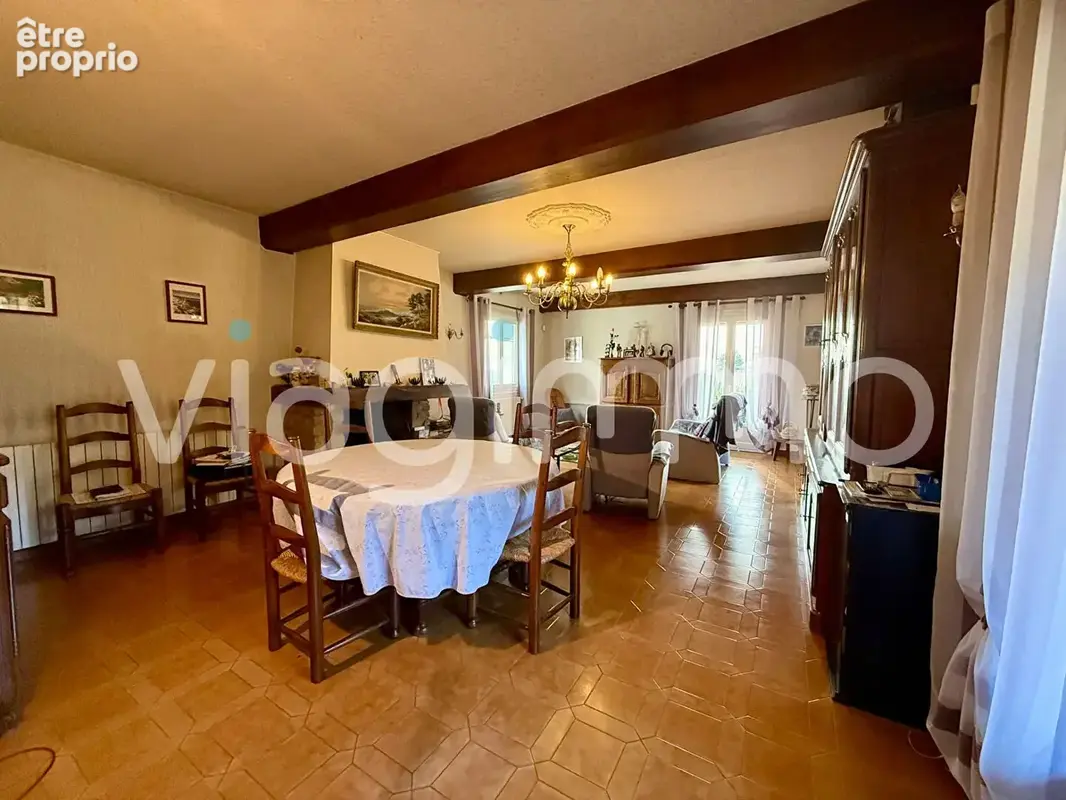 Maison 4 pièces, 118 m² proche Saint-Martin-d'Ardèche et Bourg-saint-Andéol (07700) - photo 2