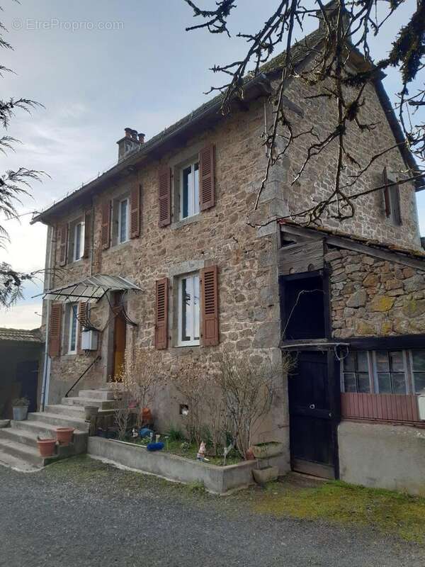 Maison 120 m² à Ladinhac  - photo 4
