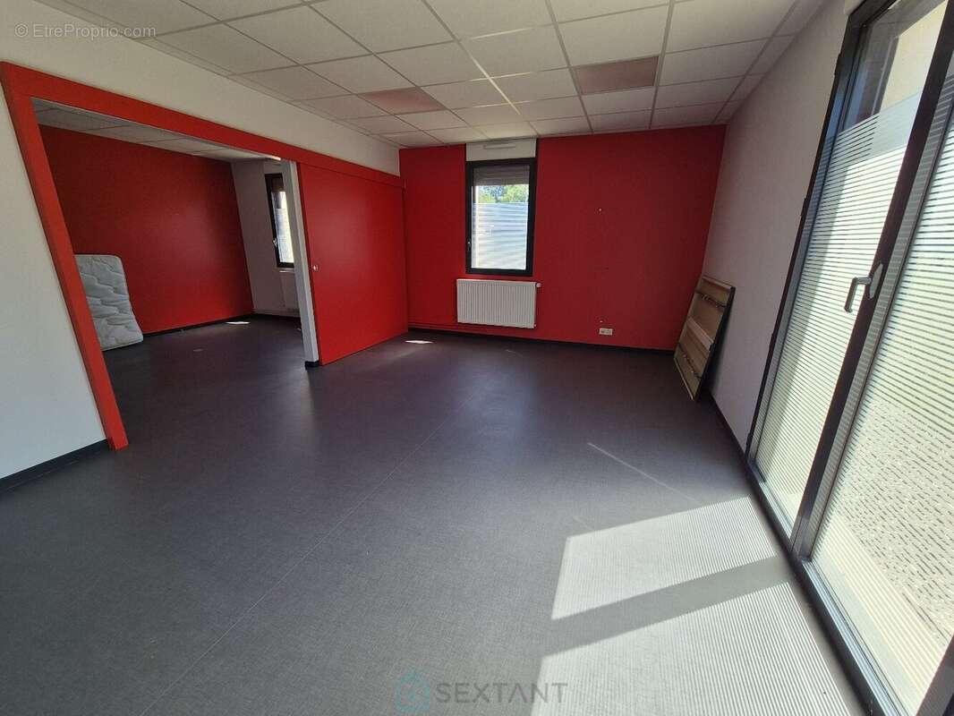 Commerce à MONTRICHARD