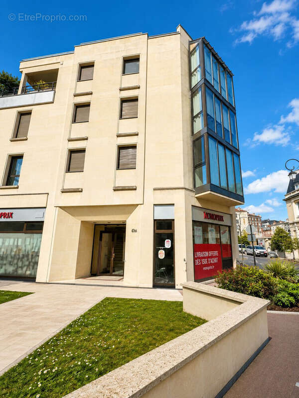 Appartement 54 m² à Saint-Maur-Des-Fosses  - photo 4