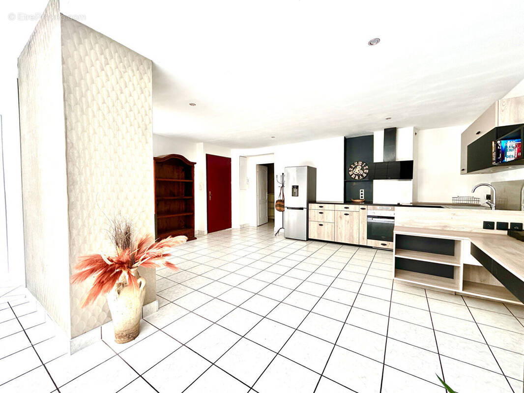 Appartement à AIX-LES-BAINS