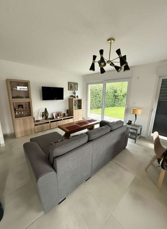 Maison à MONTIGNY-EN-GOHELLE