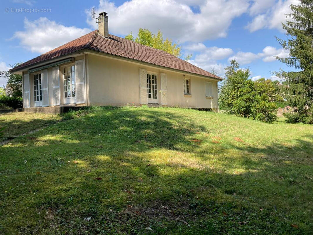 Maison à SAINT-SATURNIN