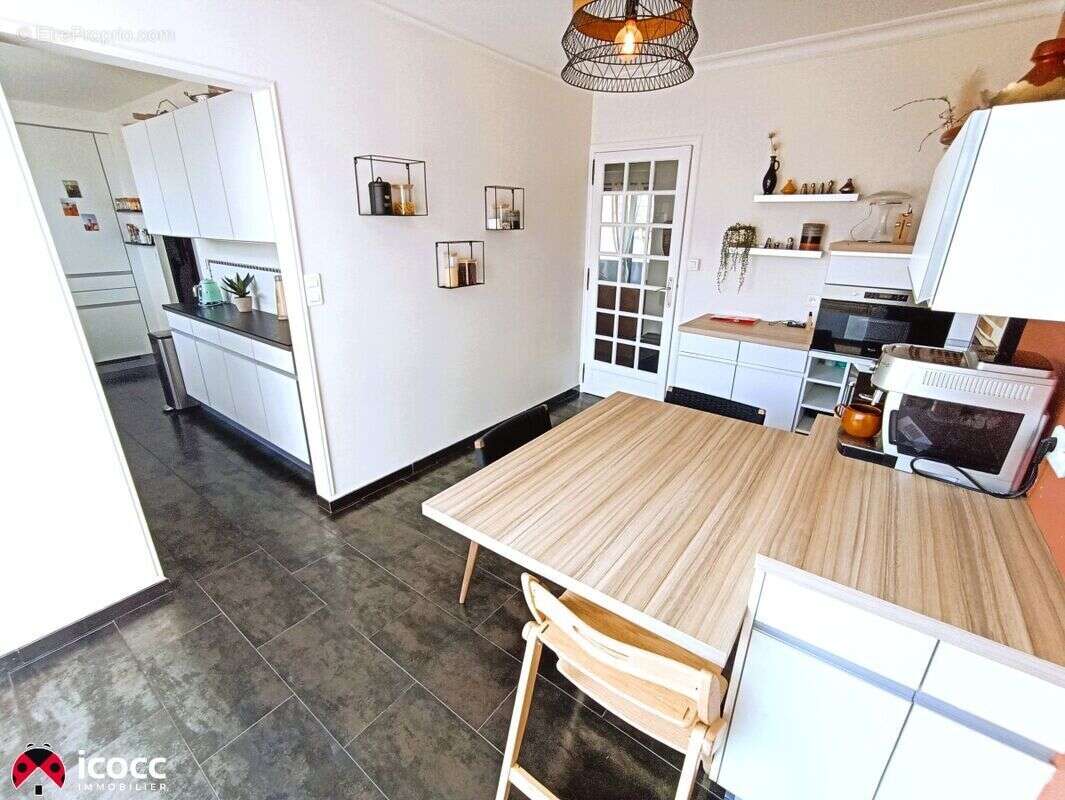 Maison 127 m² à La Roche-Sur-Yon  - photo 2