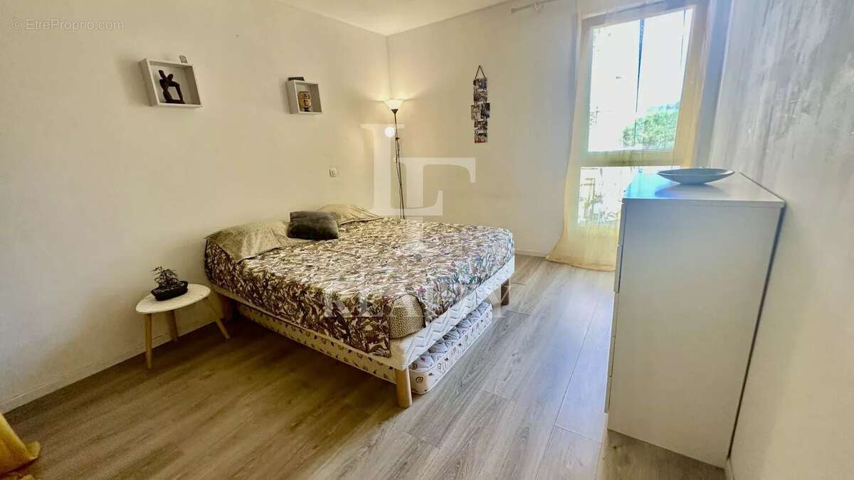 Appartement 3 pièces de 71 m² , Traversant, Loggia, Cave, garage - photo 5