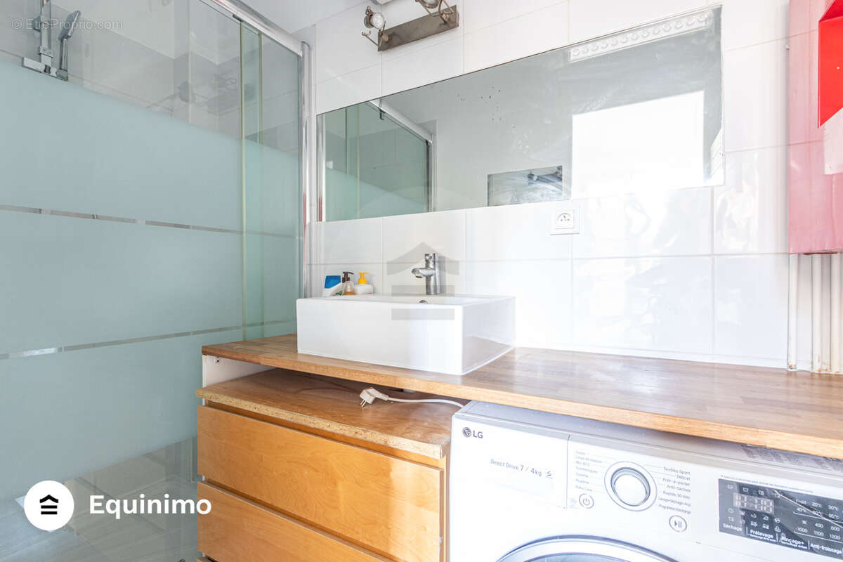 Appartement à PARIS-15E