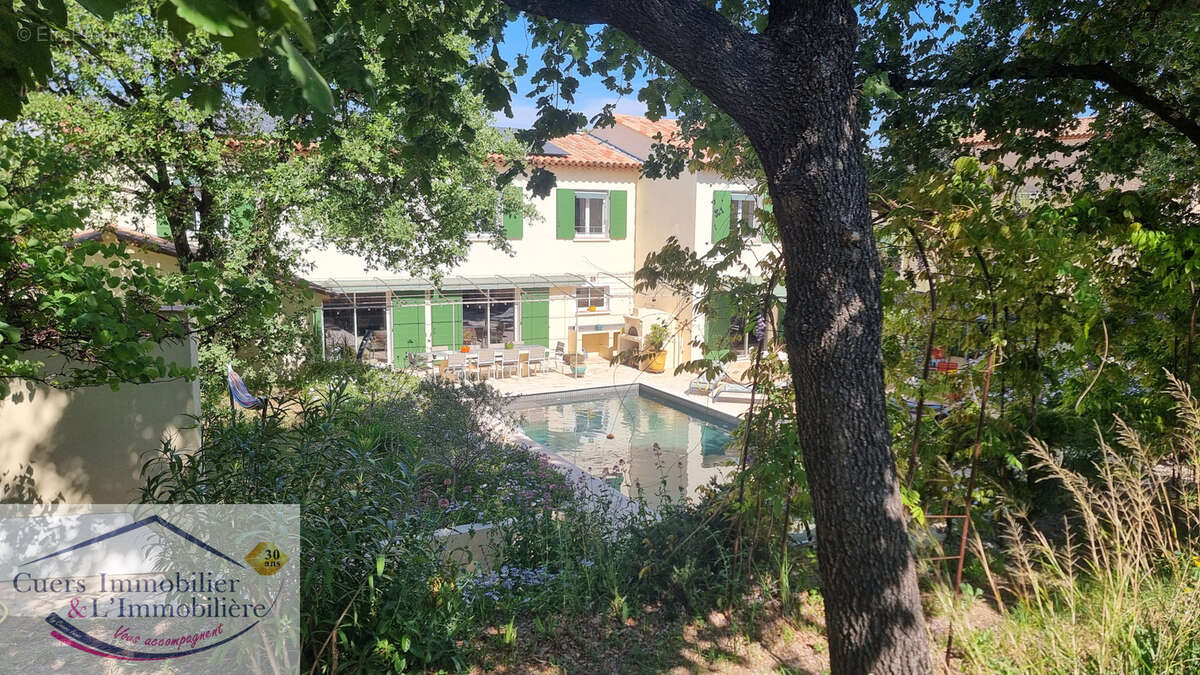 Maison à SOLLIES-PONT