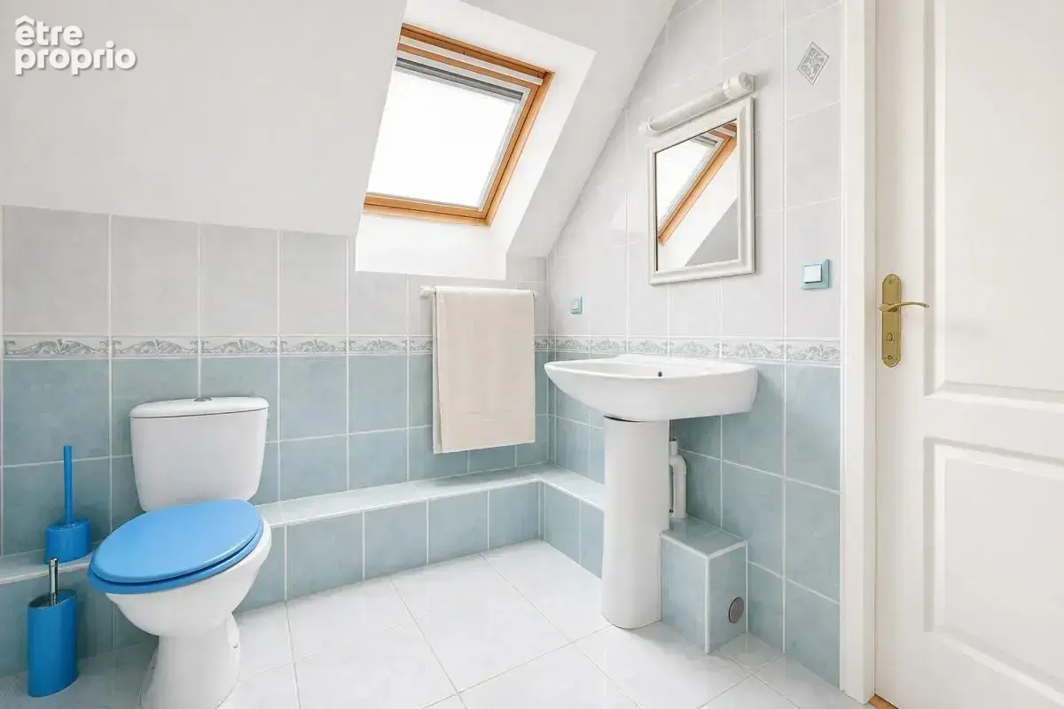 Maison de 6 pièces de 158 m² à Lagny-sur-Marne - photo 10