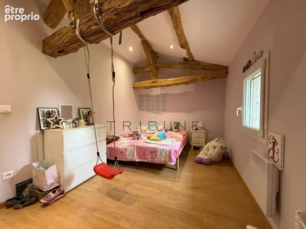 Maison en pierre 230m2 avec jardin, piscine, garage + un terrain constructible de 2000m2 - photo 10