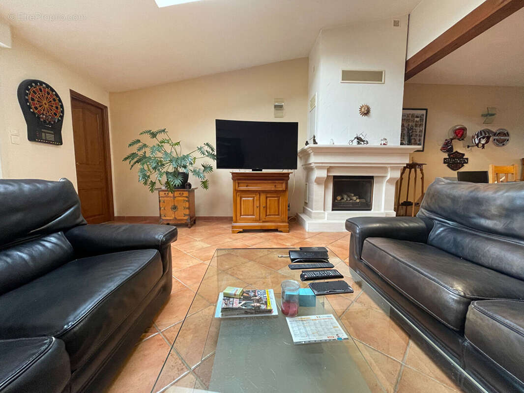 Maison à FACHES-THUMESNIL