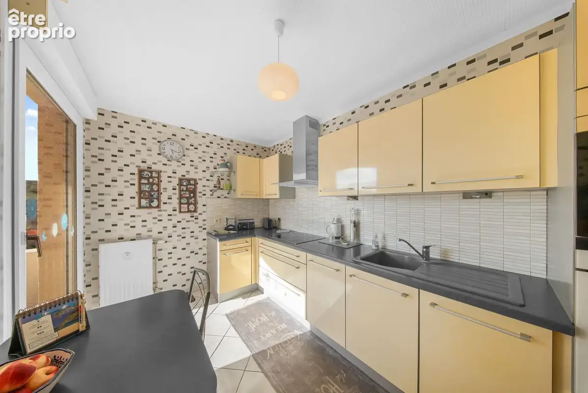 Appartement T4 Lumineux avec 2 Terrasses et Garage   Résidence La Closerie (Chenôve) - photo 9