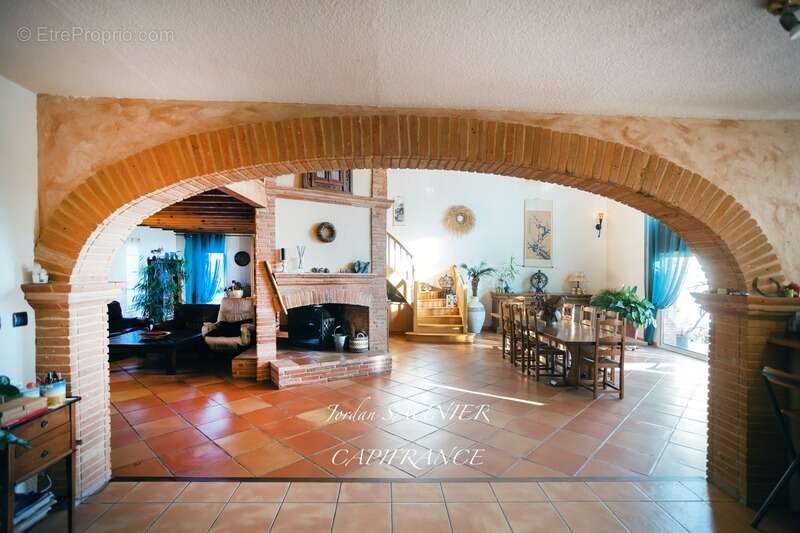 Maison à VILLEFRANCHE-DE-LAURAGAIS