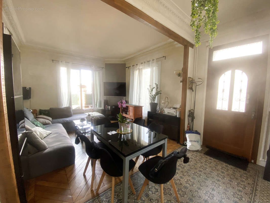 Maison à LE RAINCY