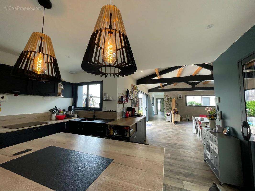 Maison à LA ROCHELLE